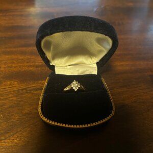 Vintage 10k Gold and Cubic Zirconia Ring
